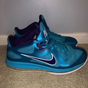 Lebron 9 Low Summit Lake Hornets Size 14